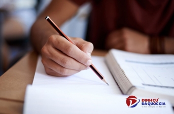 Đầu tư giáo dục khi định cư tại Tây Ban Nha